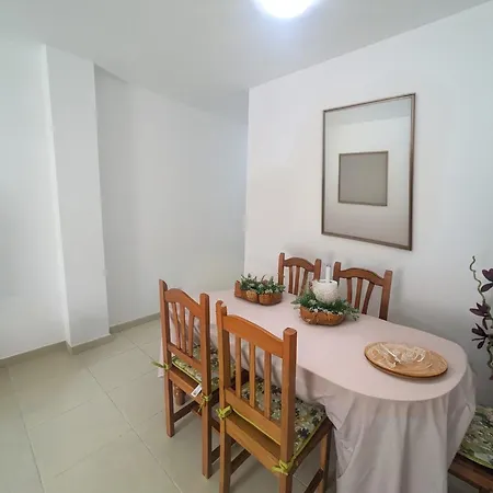 Happy & Sunny Tenerife South Apartment San Isidro (Tenerife)